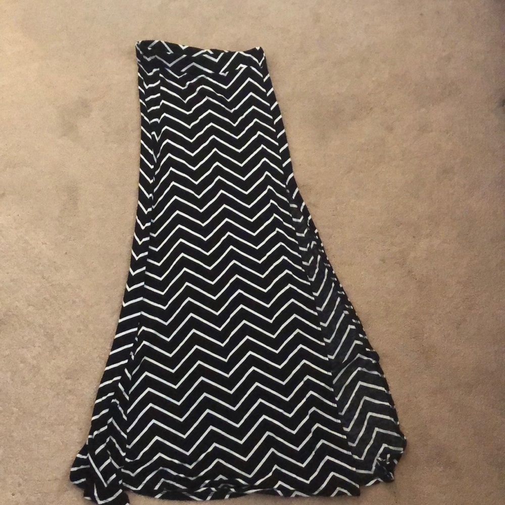 Black and white maxi skirt from Charlotte Russe